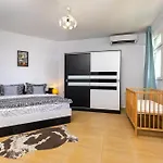 公寓 Roof Terrace Maisonette 普罗夫迪夫