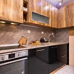Roof Terrace Maisonette *