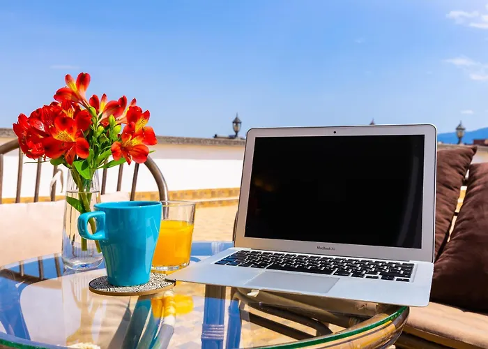 Roof Terrace Maisonette Apartment *