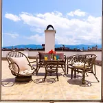 Roof Terrace Maisonette Apartman *