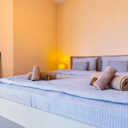 公寓 Roof Terrace Maisonette *