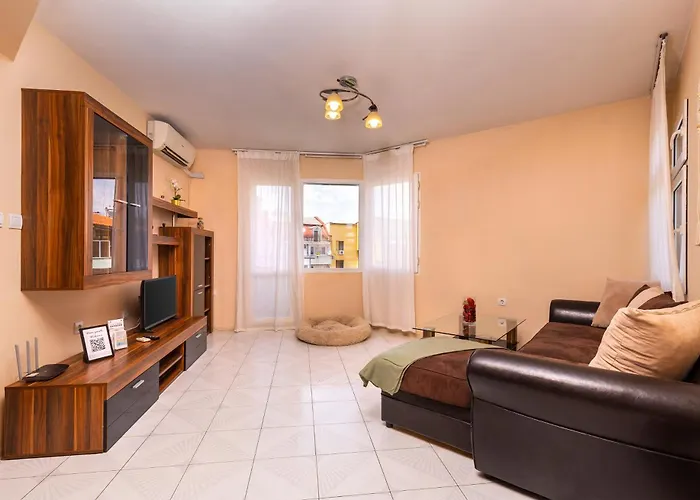 Roof Terrace Maisonette * 普罗夫迪夫